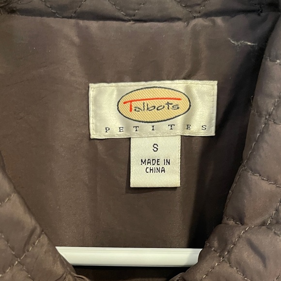 Talbots Quilted Chocolate Vest Size Small - Picture 2 of 6